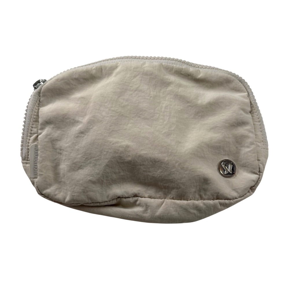 Lululemon Everywhere Belt Bag Crossbody Pouch Beige Zip Travel Organizer